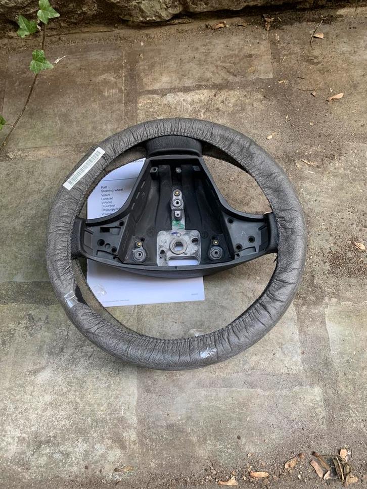 Nouveau volant Volvo en cuir pour S40 et V50, Autos : Pièces & Accessoires, Commande, Volvo, Neuf, Enlèvement ou Envoi