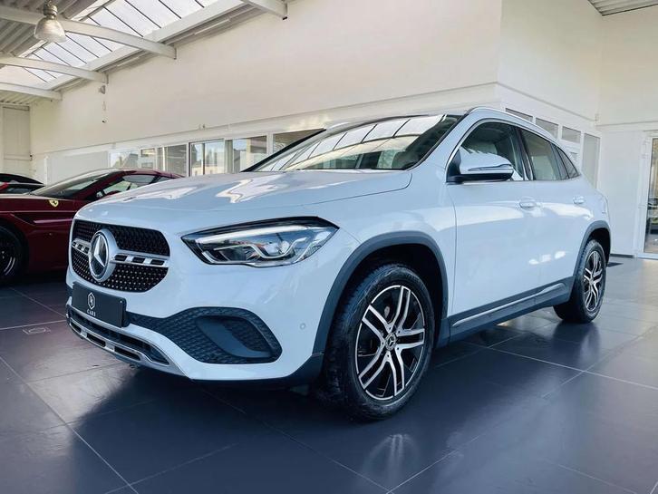 Mercedes-Benz GLA 200 i 4-Matic * GARANTIE + LED + GPS PRO +, Auto's, Mercedes-Benz, Bedrijf, Te koop, GLA, ABS, Achteruitrijcamera