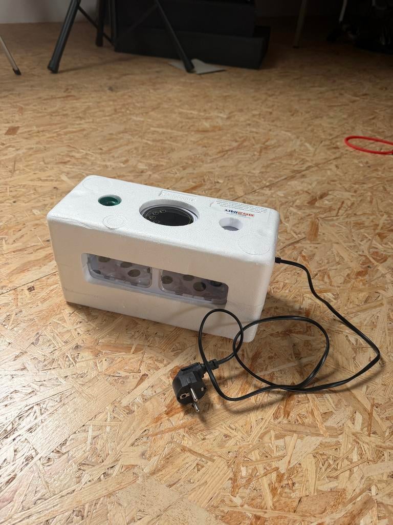 Incubateur, Animaux & Accessoires, Volatiles | Accessoires, Enlèvement, Comme neuf, Couveuse