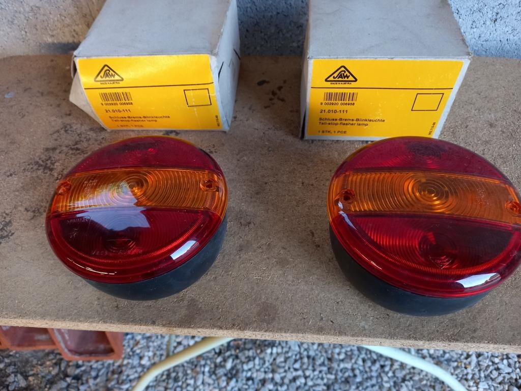 2 nouveaux feux : came en V, frein, tracteur, Enlèvement