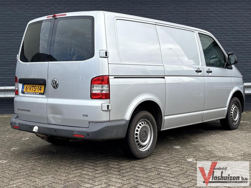 Volkswagen Transporter 2.0 TDI L1H1 T800 Baseline Budgetline, Argent ou Gris, Achat, Entreprise, Boîte manuelle