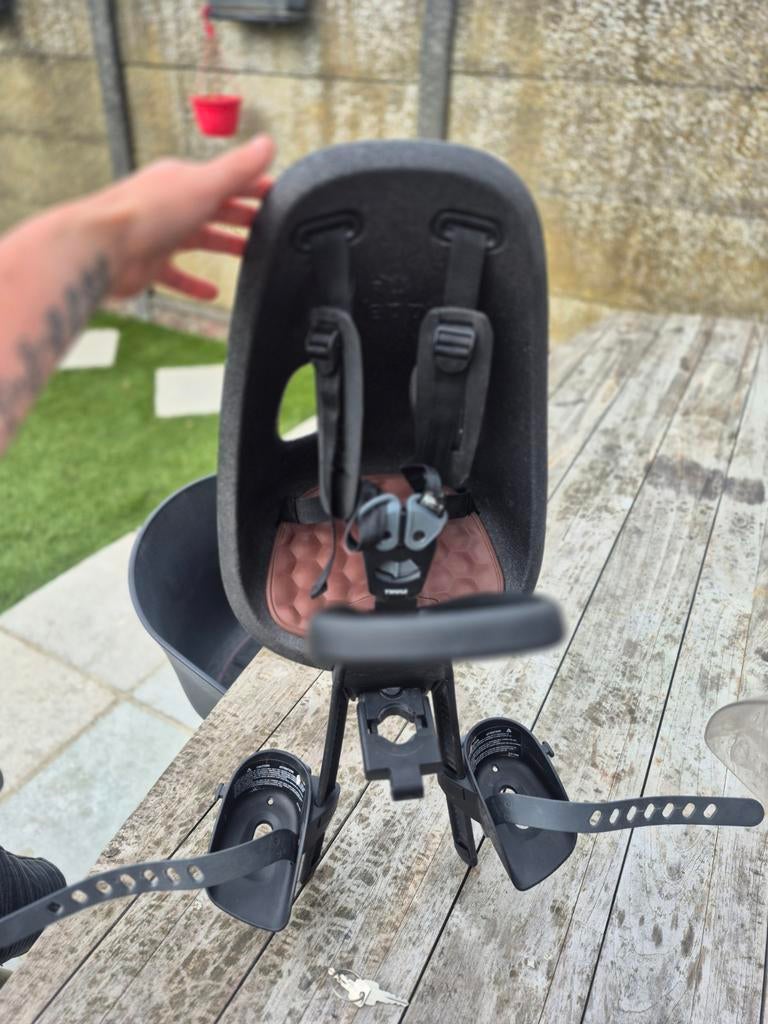 Yepp Thule mini fietsstoeltje met windscherm, Ophalen