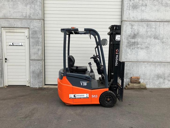 Heftruck Toyota 1,3 Ton elektrisch, Articles professionnels, Machines & Construction | Pièces, Enlèvement ou Envoi