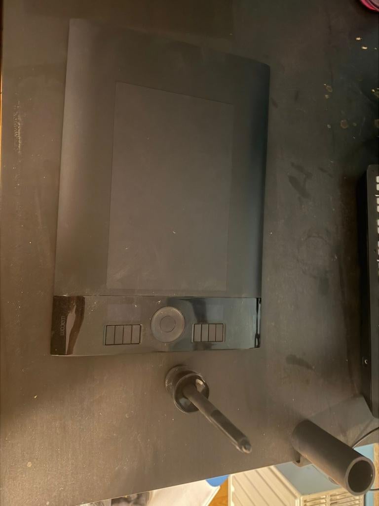 Wacom Intuos4 PTK-440 Medium, Computers en Software, Ophalen of Verzenden, Zo goed als nieuw, Bedraad, Wacom