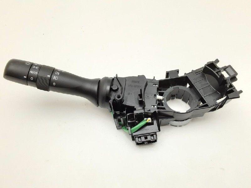 INTERRUPTEUR D'ECLAIRAGE Toyota GT 86 (ZN) (01-2012/-), Utilisé, Toyota