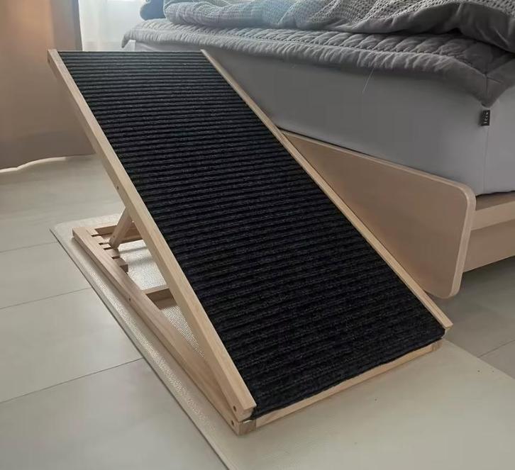 Rampe pour chien réglable – Rampe pliable antidérapante bois, Dieren en Toebehoren, Honden-accessoires, Zo goed als nieuw, Verzenden