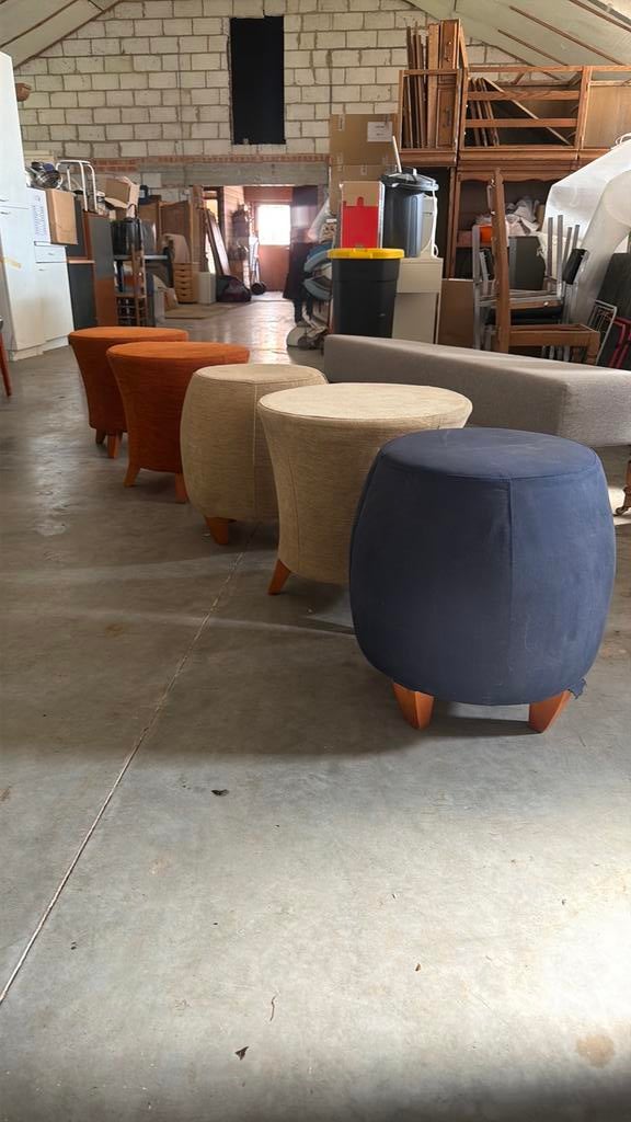 Poefjes, Ophalen, Zo goed als nieuw