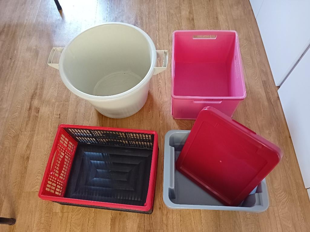 bacs en plastique, Bricolage & Construction, Enlèvement, Utilisé, Boîte