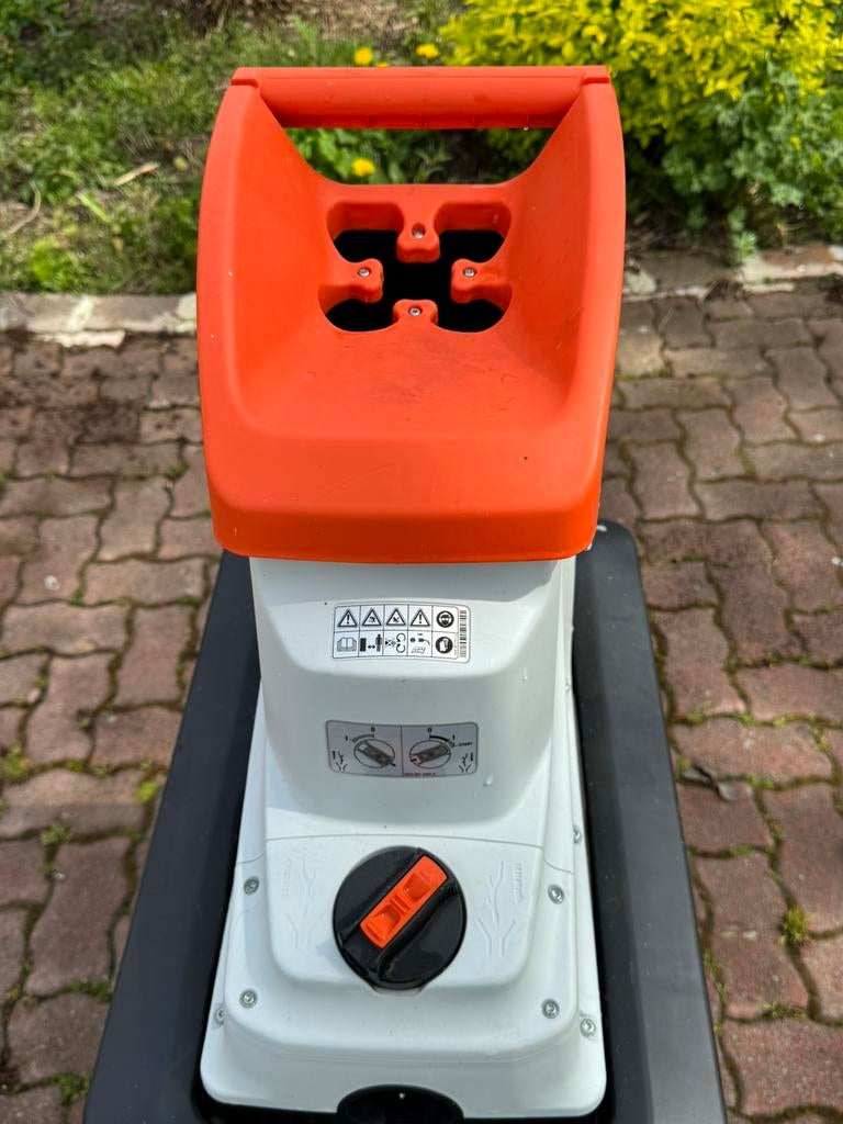 Stihl GH135 versnipperaar, Ophalen, Zo goed als nieuw