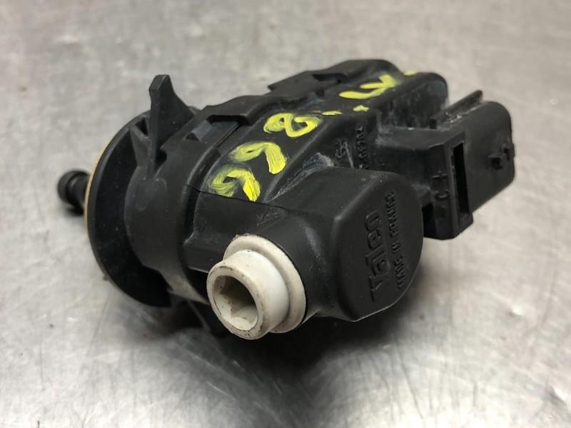 PHARE MOTEUR Toyota Auris (E15) (|89050199|), Utilisé, Toyota