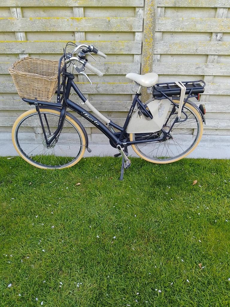 Vélo électrique Sparta pour femme, Sparta, Moins de 47 cm, 50 km par batterie ou plus, Comme neuf