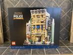 Lego 10278 Police Station, Kinderen en Baby's, Speelgoed | Duplo en Lego, Ophalen, Nieuw, Complete set, Lego