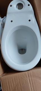 Wc neuf, Enlèvement