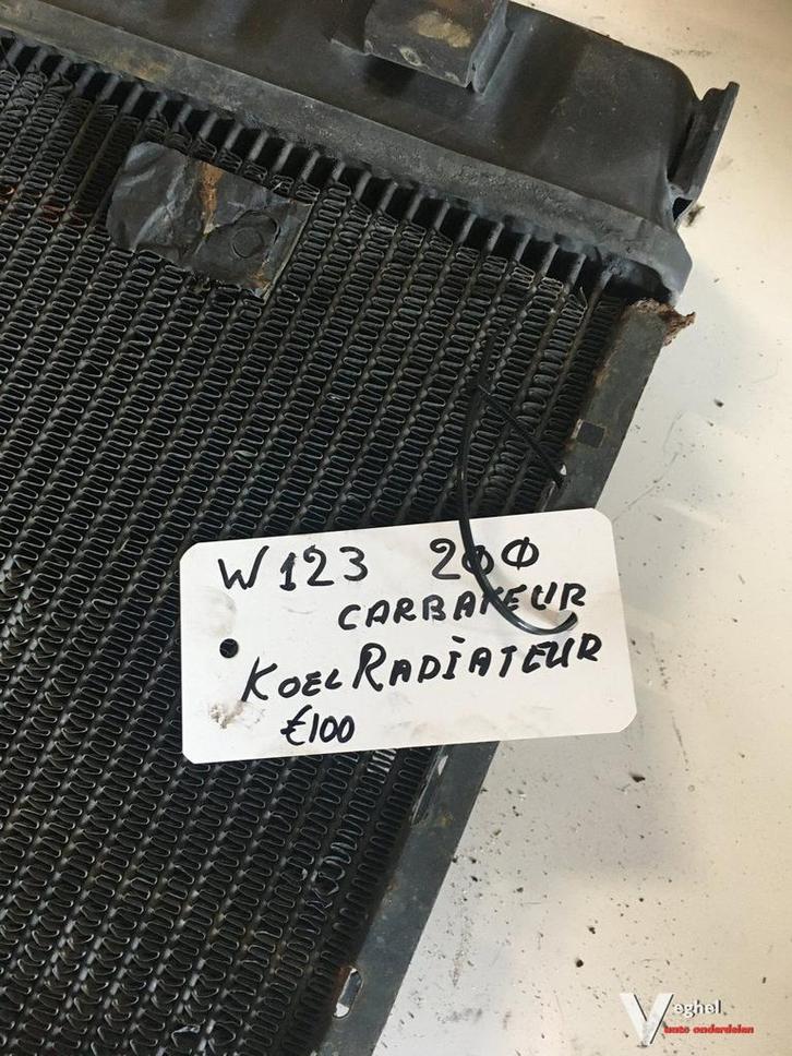 Mercedes W123 200 carburateur  Radiateur, Auto-onderdelen, Motor en Toebehoren, Gebruikt, Ophalen