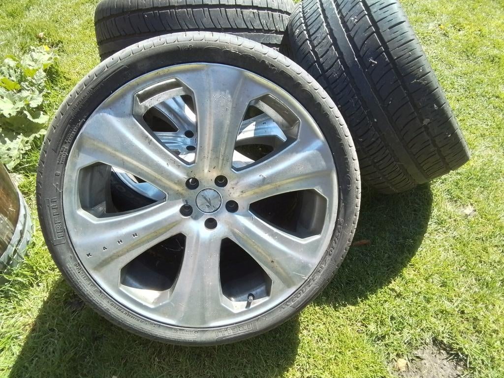 Roues Kahn d'origine, Enlèvement, Pneu(s)