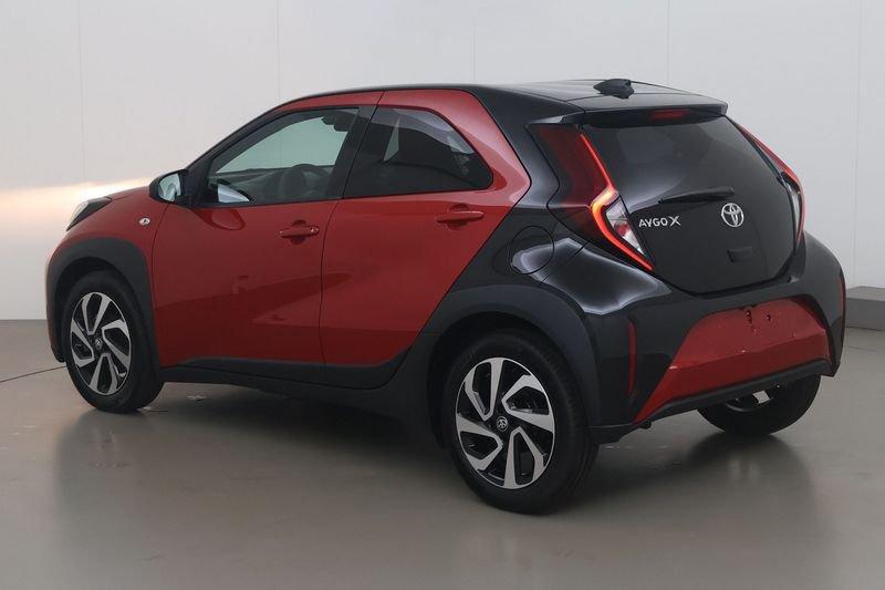 Toyota Aygo X 1.0i vvt-i x pulse 72, Rouge, 1025 kg, Achat, 998 cm³