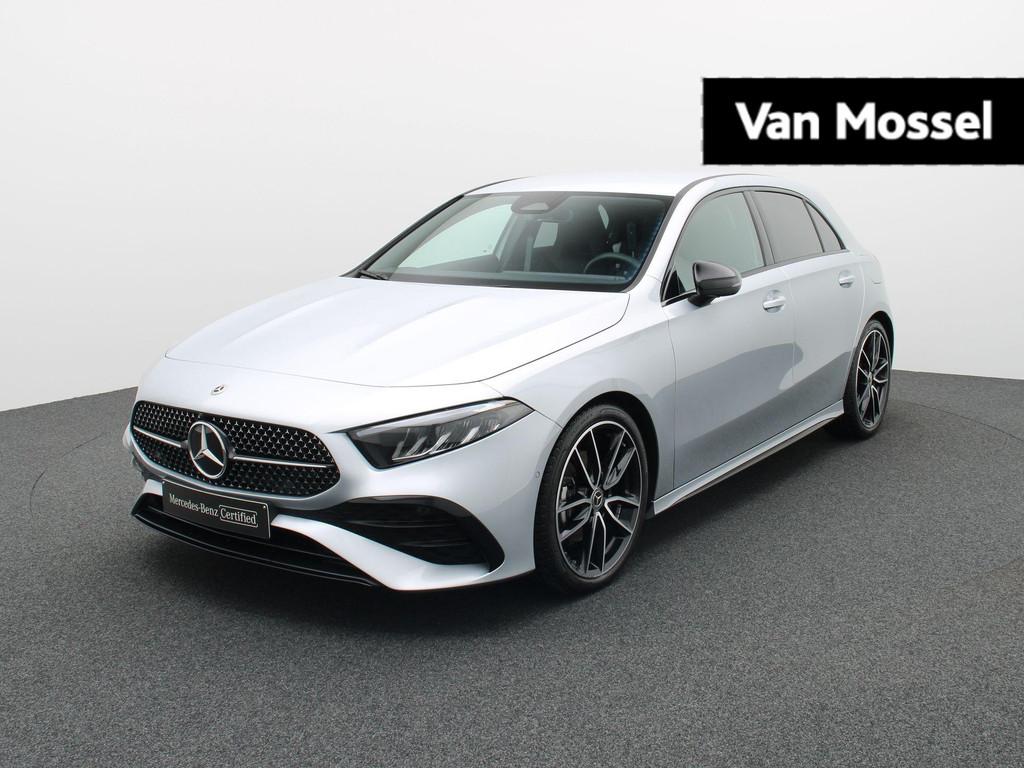 Mercedes-Benz A-Klasse 200 AMG Line+ NIGHT PACK+PTS+19" INCH, Autos, Mercedes-Benz, Achat, Carnet d'entretien, 5 places, Automatique