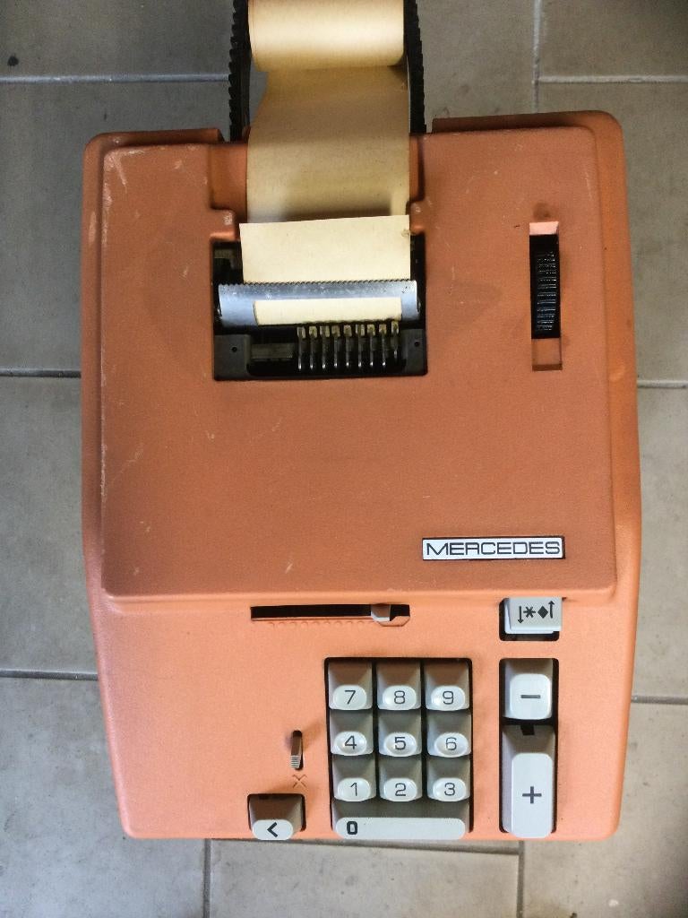elektrische rekenmachine met rol papier mercedes € 45, Ophalen, Gebruikt