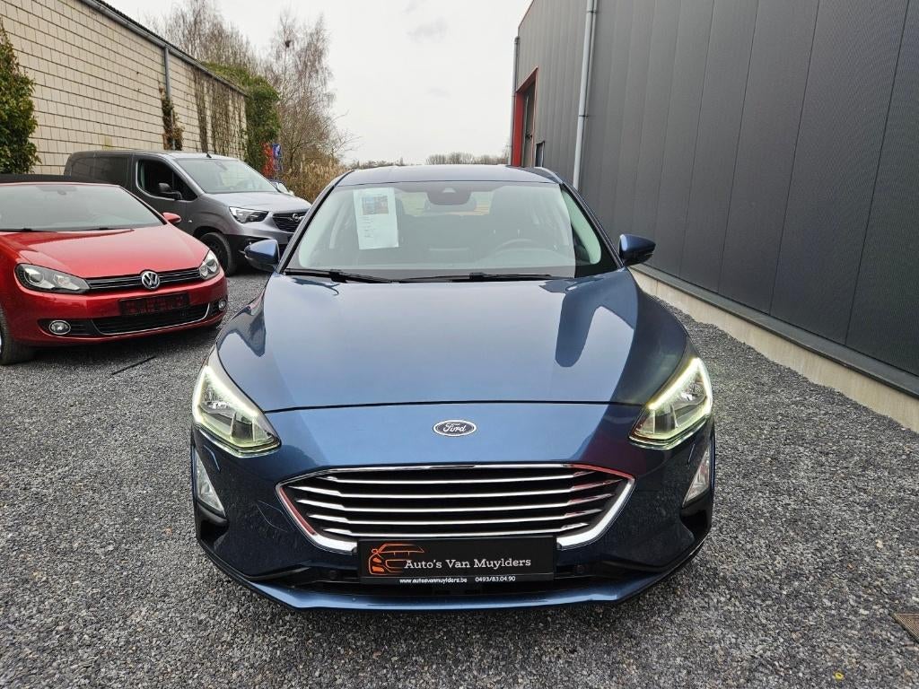 Ford Focus Titanium essence 12 mois de garantie 52000KM, Commande vocale, Euro 6, Entreprise, Boîte manuelle