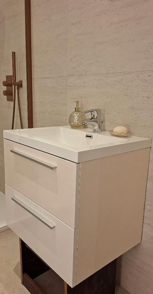 Wastafel met lavabo 60cm, Huis en Inrichting, Badkamer | Badkamermeubels, Gebruikt, Wastafelkast, Minder dan 100 cm, 50 tot 100 cm