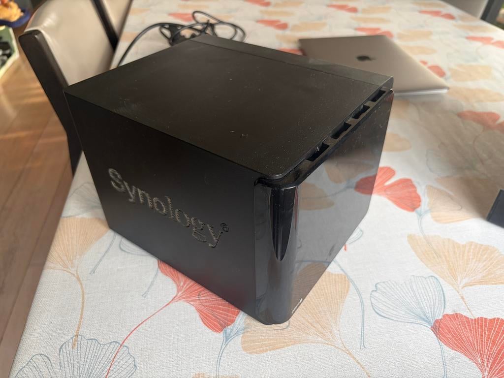 Synology NAS-server DS916+ te koop, Computers en Software, Harde schijven, Zo goed als nieuw, Server, NAS, Ophalen