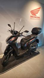 Honda SH350 (bj 2024), Motoren, Scooter, Bedrijf, 350 cc, 12 t/m 35 kW