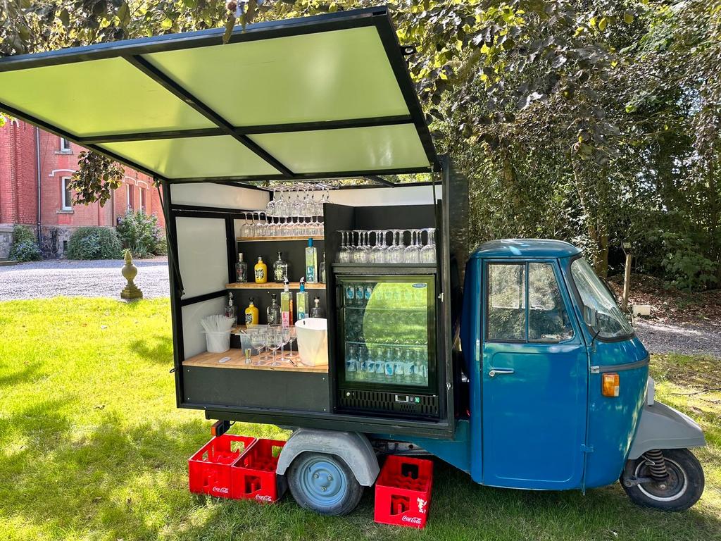Piaggio ape foodtruck, Enlèvement, Utilisé