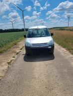 Citroen berlingo 1.4 benzine  150000 km, Auto's, Bestelwagens en Lichte vracht, 4 deurs, Citroën, Leder en Stof, Handgeschakeld