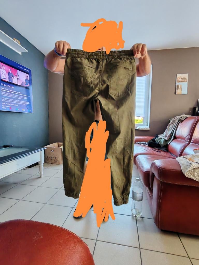 Pantalon kaki homme, Offres d'emploi, Emplois | Nettoyage & Services techniques