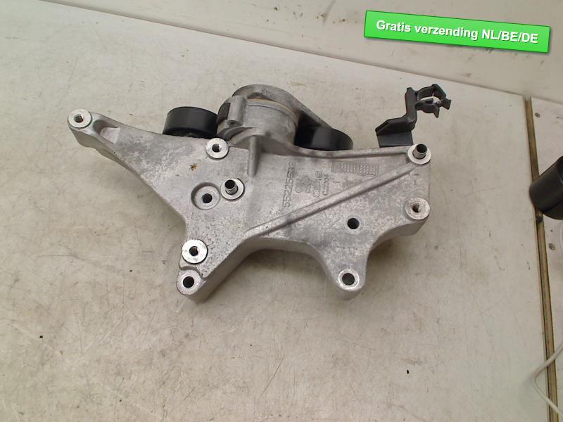 DYNAMO STEUN 538 km Fiat 500 (312) (55225533), Gebruikt, Dhr. R. de Gouw, Fiat, De Bloemendaal 21 21
5221 EB  'S HERTOGENBOSCH, NL