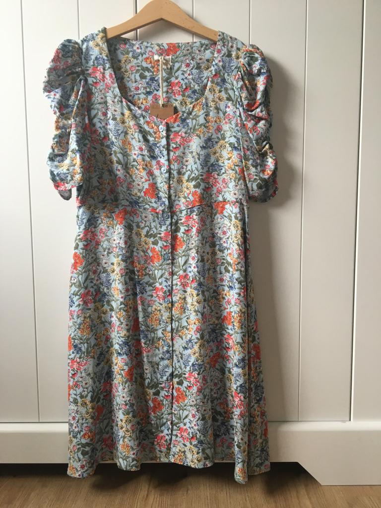 NEXT, lichtblauwe jurk met bloempjes 152 (nieuw), Kinderen en Baby's, Kinderkleding | Maat 152, Meisje, Nieuw, Ophalen of Verzenden