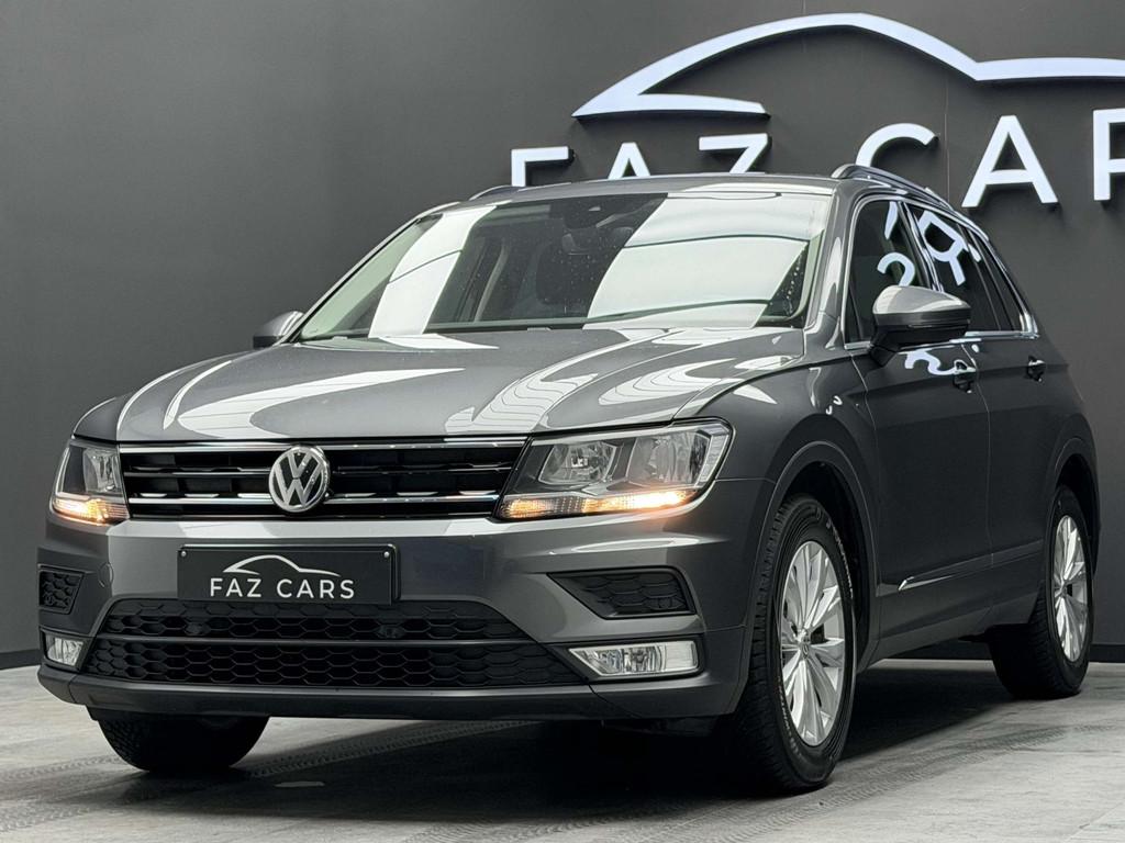Volkswagen Tiguan * Réservé * (bj 2017), Auto's, Voorwielaandrijving, Stof, Gebruikt, 4 cilinders