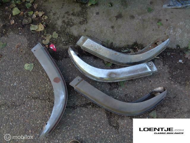 Bumperhoek BMW 2.5 / 2.8 / 3.0 E3 ('74-'78)  links of rechts, Gebruikt, Ophalen of Verzenden, Achter, Bumper