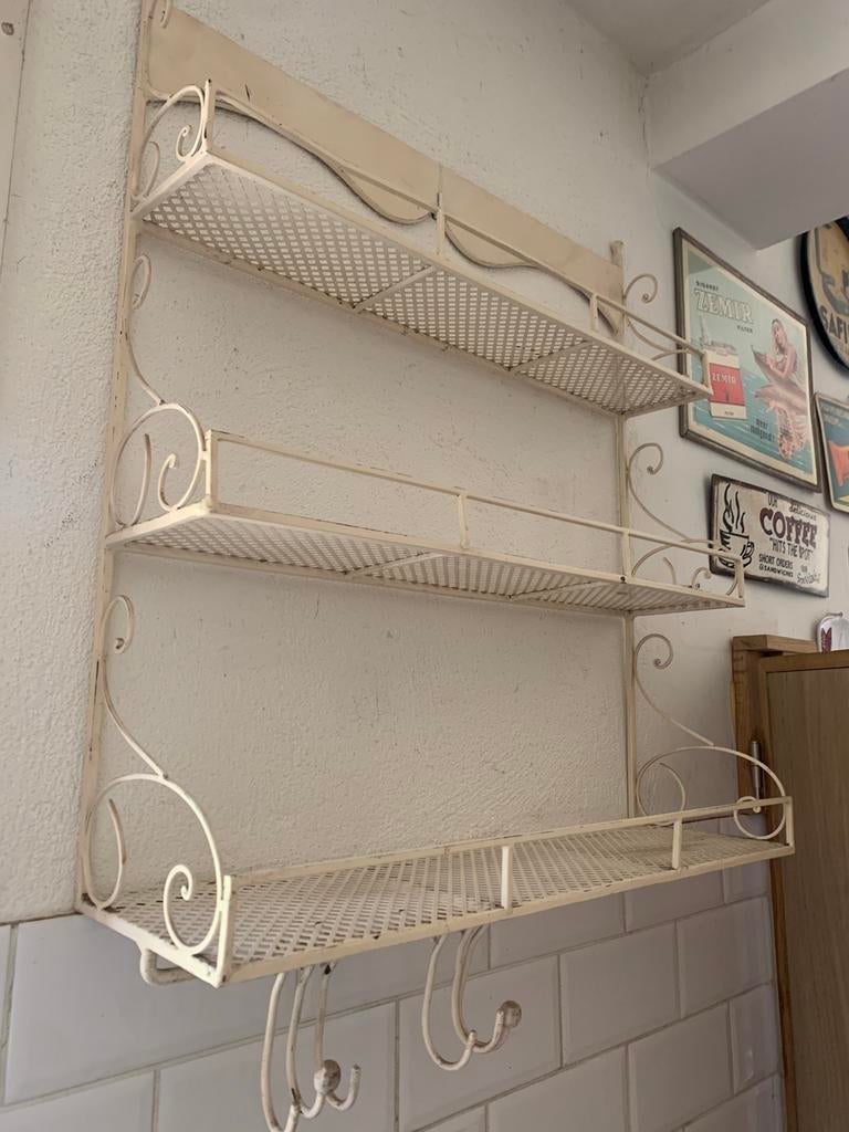 Oud vintage metalen wandrek voor plantjes of deco, Enlèvement