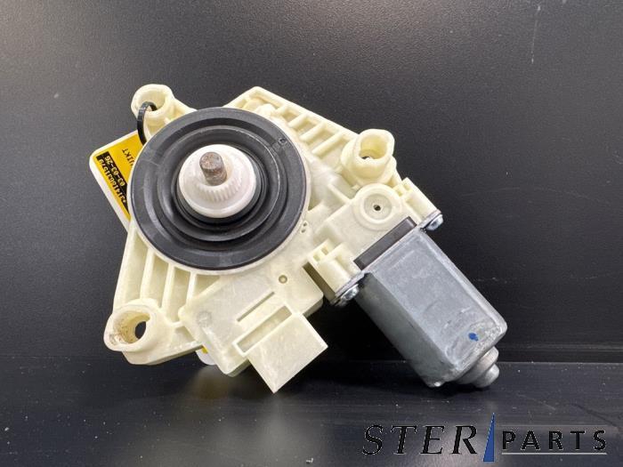 Raammotor Portier van een Mercedes C-Klasse, Auto-onderdelen, Carrosserie, Mercedes-Benz, Gebruikt, 3 maanden garantie, Ophalen of Verzenden