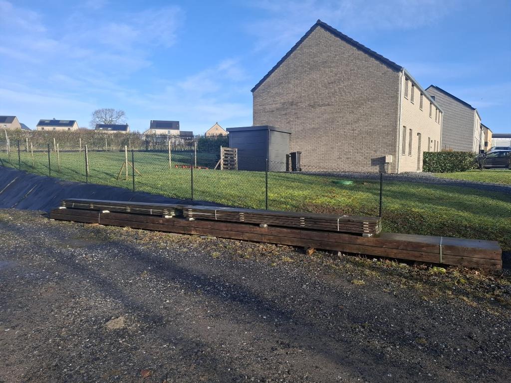 Poutre en bois, Bois dur, Comme neuf, Enlèvement, 250 cm ou plus