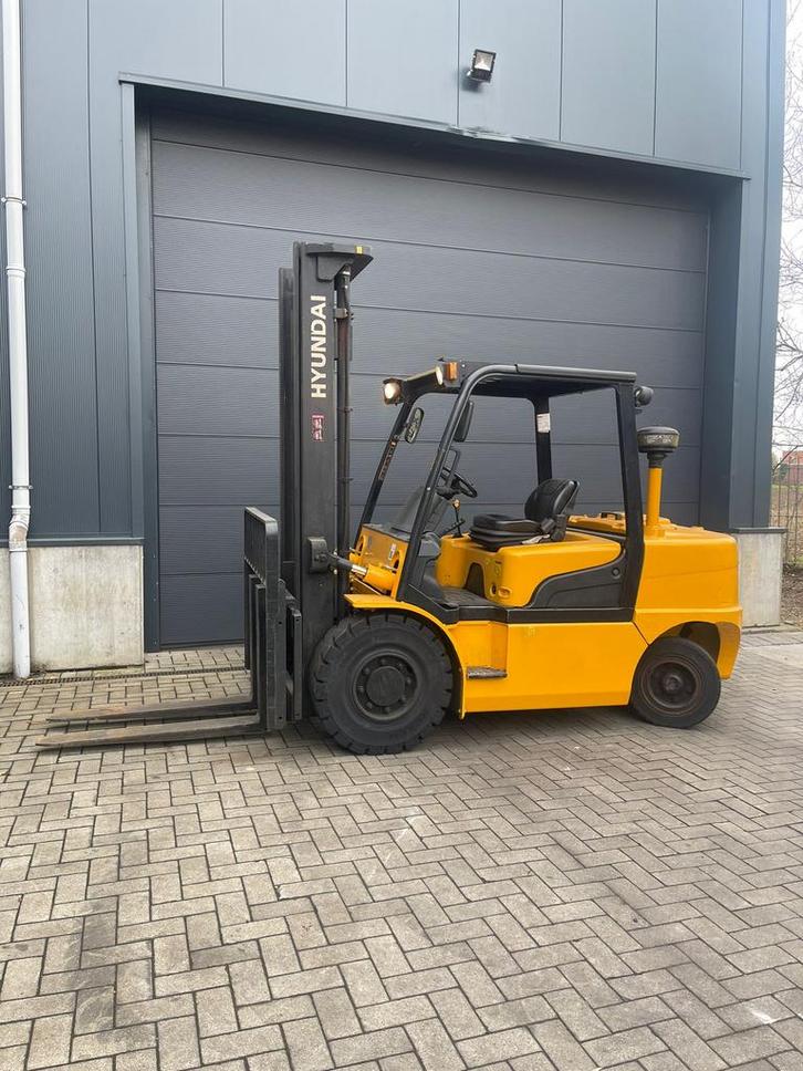 Hyundai 45DS-7E, Zakelijke goederen, Machines en Bouw | Heftrucks en Intern transport, Heftruck, Diesel, Ophalen