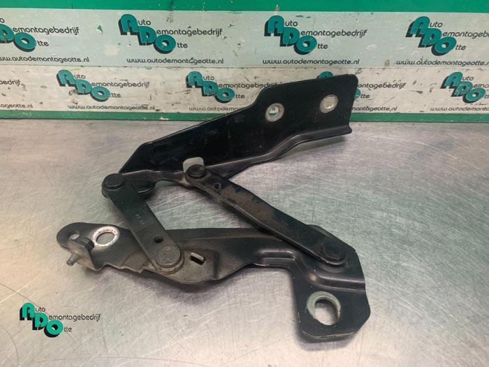 Charnière capot d'un Dodge Caliber, Autos : Pièces & Accessoires, Autres pièces automobiles, Dodge, Utilisé, 3 mois de garantie