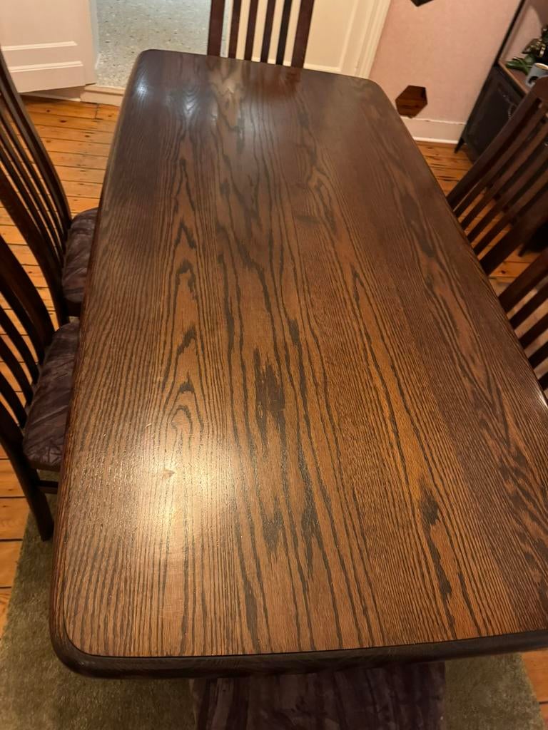 Table en bois massif avec 6 chaises. État d'usage, Maison & Meubles, Enlèvement, Utilisé, Massief hout, 4 à 6 chaises