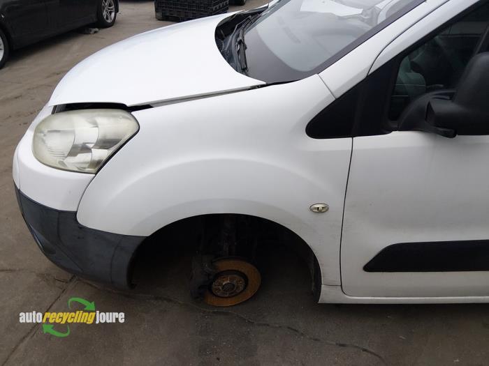 Aile avant gauche d'un Peugeot Partner (EWP), Autos : Pièces & Accessoires, Carrosserie & Tôlerie, -, -, 3 mois de garantie, Utilisé