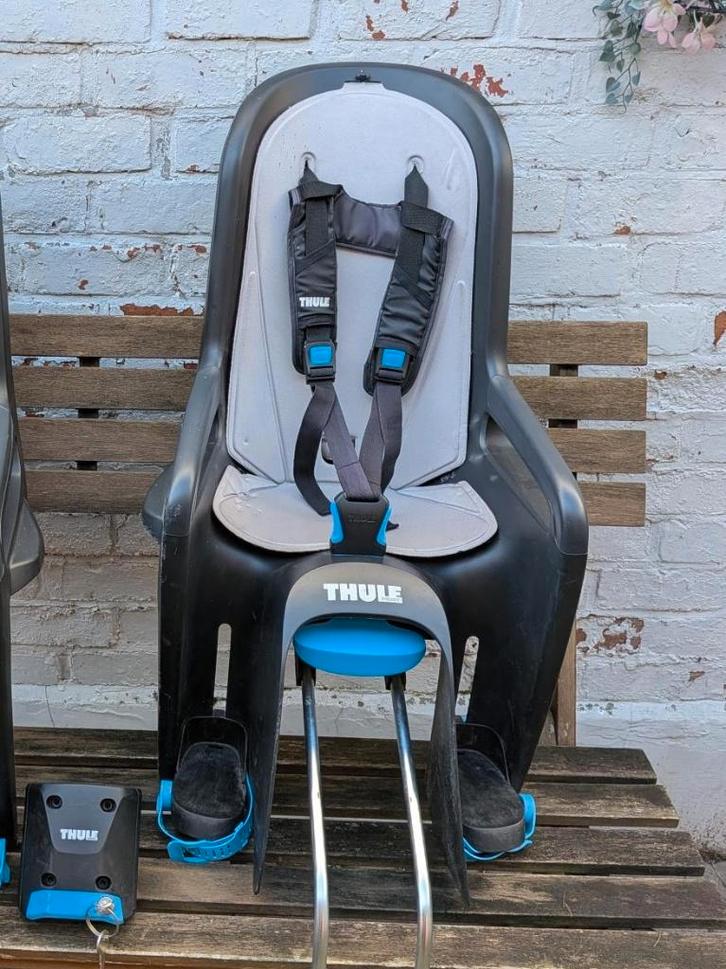 Thule ride along fietsstoel, Vélos & Vélomoteurs, Accessoires vélo | Sièges de vélo, Comme neuf, Siège arrière, 9 à 36 kg, Repose-pieds