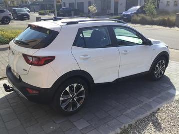 À vendre Kia Stonic, Achat, Euro 6, Boîte manuelle, Alcantara