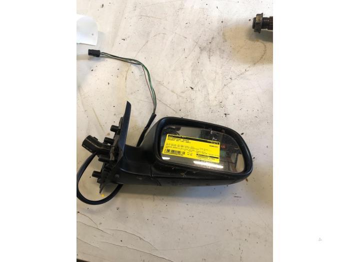 Buitenspiegel rechts van een Peugeot 307, Auto-onderdelen, Spiegels, Peugeot, Gebruikt, 3 maanden garantie, Ophalen of Verzenden