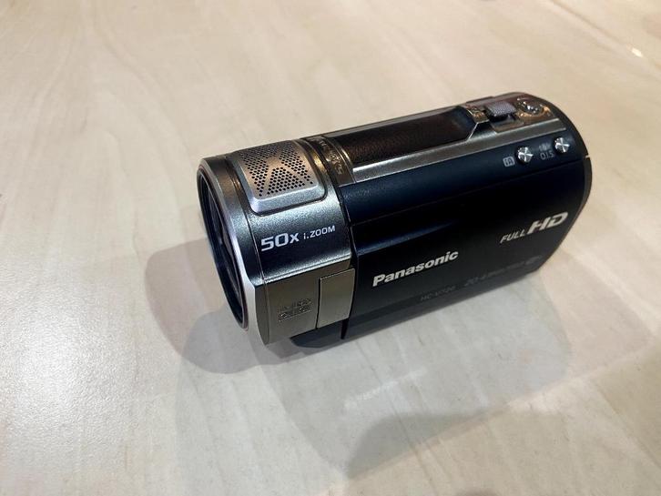 caméscope Panasonic HC-V720., Audio, Tv en Foto, Videocamera's Digitaal, Gebruikt, Camera, Geheugenkaart, Panasonic, 20x of meer