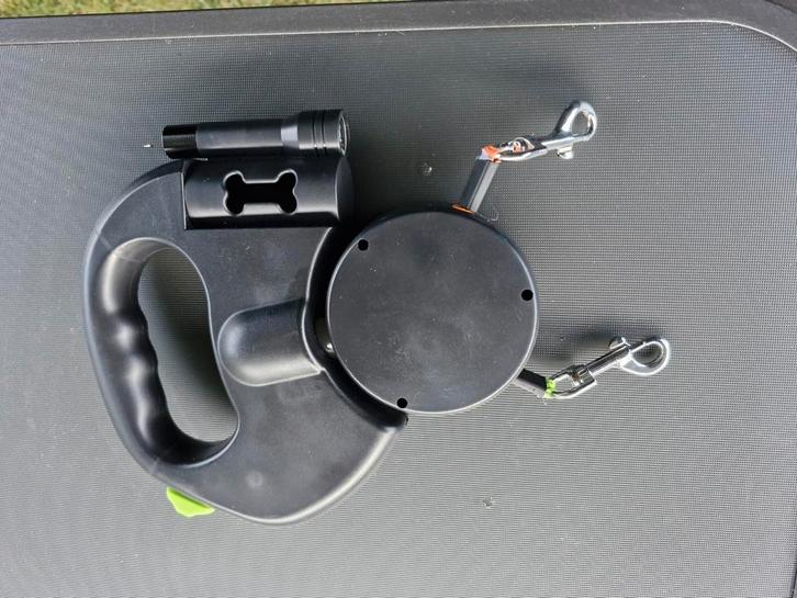 Flexi voor 2 honden, Dieren en Toebehoren, Hondenriemen, Zo goed als nieuw, Ophalen of Verzenden