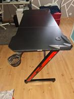 Bureau gamin 120 cm60 cm et un porte gobelet et un crochet, Maison & Meubles, Enlèvement, Bureau