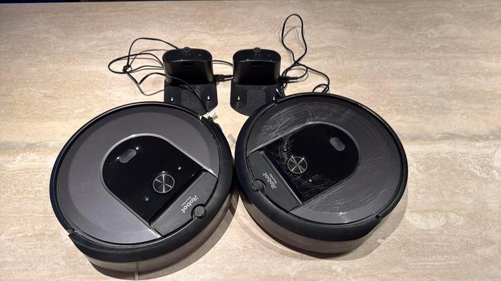 Roomba i7 - 2 stuks compleet., TV, Hi-fi & Vidéo, Casques audio, Comme neuf, Enlèvement