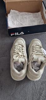 Chaussures Fila, Enlèvement