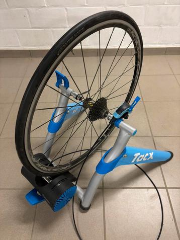 Tacx booster met wiel te koop beschikbaar voor biedingen