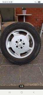 Sportvelgen met zomerbanden Mercedes W124 of W201, Auto-onderdelen, Banden en Velgen, Ophalen